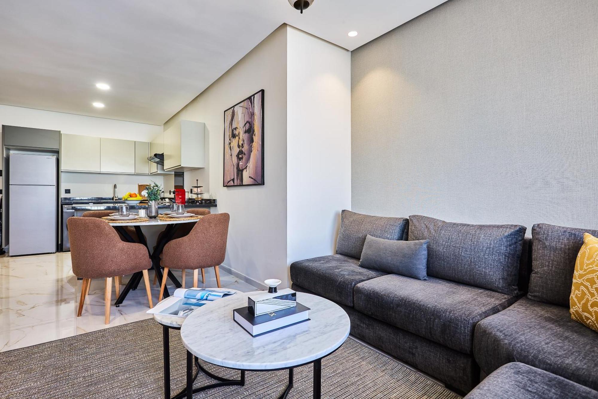 Апартаменты Sleek And Modern 2-Bed Unit In Downtown Casa Касабланка Экстерьер фото