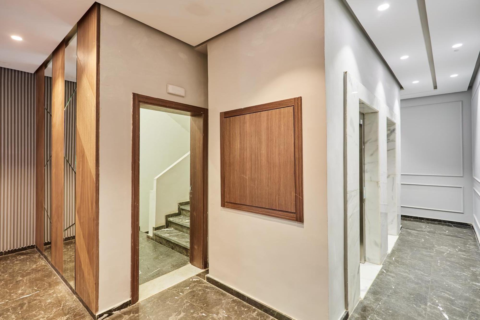 Апартаменты Sleek And Modern 2-Bed Unit In Downtown Casa Касабланка Экстерьер фото